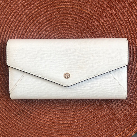 Tory Burch Handbags - 🚫Sold🚫NWOT Tory Burch Wallet/Clutch